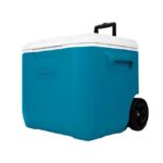COOLER COLEMAN AZUL C/RUEDAS Y GUIADOR 60 QT. 57 LTS.